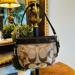 🛍️🛍️ STUNNING AUTH COACH HOBO BAG D1094-F41856 🎀 SUPER QUALITY LIKE NEW COND